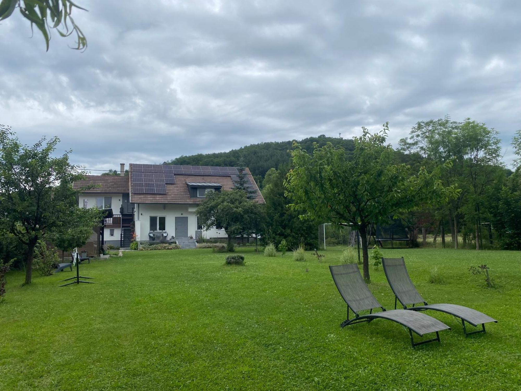 Pensiunea Sovirag Praid Exterior photo